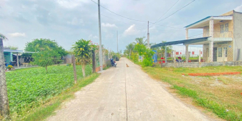 Bán 252 m2đất thổ cư, sổ riêng giá chính chủ 1ty6 gần vòng xoay Hậu Nghĩa
