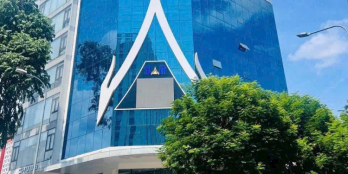 Bán tòa nhà góc 2MT Nguyễn Trãi, P Nguyễn Cư Trinh Quận 1, DT 15 x 30m, HĐT 35.0