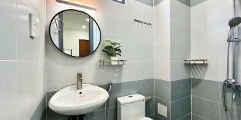 Bán Nhà 5 Tầng Đẹp Huỳnh Văn Bánh Phú Nhuận, HXT Kinh Doanh