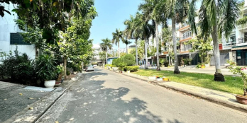 4 TẦNG MẶT TIỀN CÔNG VIÊN KHU PHÂN LÔ CAO CẤP ĐẶNG THUỲ TRÂM - GARA OTO - 80m²