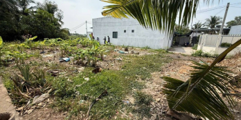 bán nền 340m2 , có thổ cư , giá rẻ, phường phú tân , tp bến tre