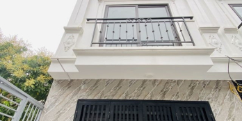 Nhà đẹp phố Đông Thiên - 40m2 mới xây, lô góc gần hồ, nhỉnh 6.5 tỷ