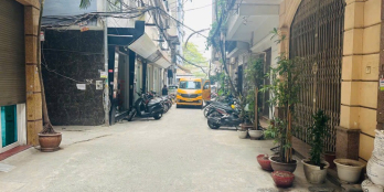  BÁN GẤP NHÀ GIÁ RẺ MẶT PHỐ KIM ĐỒNG 50M* 6 TẦNG* MT 4.9 * GIÁ 15 TỶ