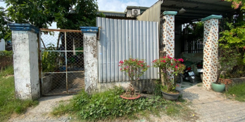 Bán căn nhà cấp 4 ,172m thổ cư shr chính chủ Bờ Chùa Tân Quý Tây Bình Chánh