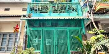 GIÁ TỐT  - VỊ TRÍ ĐẮC ĐỊA- 45M² - 2 TẦNG VUÔNG VỨC - HẺM 3,5M