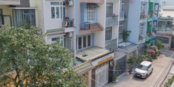 Bán nhà 3 lầu hẻm 10m Phan Huy Ích ngang 5m 110m2 vài bước ra chợ 11.5 tỷ