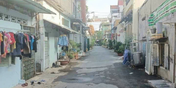 cần bán nhà có dãy nhà trọ đang cho thuê diện tích 256m².