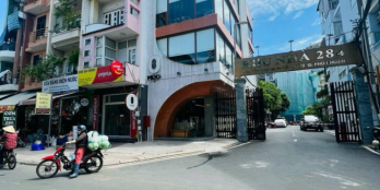 Bán nhà góc 2MT cực kỳ thoáng MT Nguyễn Trọng Tuyển, phường 10, Q Phú Nhuận, DT