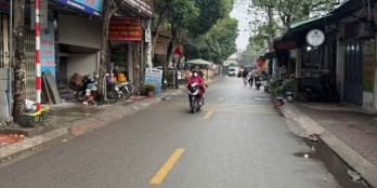 Bán nhà 7 tầng mới xây mặt phố Đại Linh