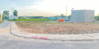 Bán đất mặt tiền đường kinh doanh buôn bán sổ riêng thổ cư