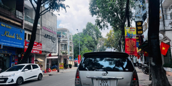 Bán nhà mặt tiền Phan Đình Phùng, phường quang vinh gần hột vị lộn thu hà !