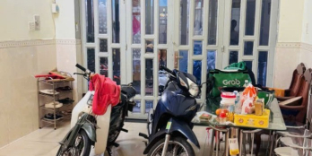 Nhà rộng chỗ đậu ô tô, Đỗ Nhuận thông Lê Trọng Tấn, 4.15 tỷ