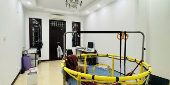  SIÊU PHẨM NHÀ ĐẸP TRUNG TÂM CẦU GIẤY –  Ô TÔ ĐỖ CỬA