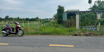 CẦN TIỀN BÁN 280M2 ĐẤT T.CƯ SÁT ĐƯỜNG QL LỚN, SHR NẰM GẦN TRƯỜNG HỌC. GIÁ 198TR