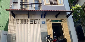 Bán nhà nguyên căn 1 trệt, 2 lầu 4PN, 5 WC đường Calmette, Quận 1