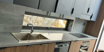 Bán BIỆT THỰ HỒ BƠI - HIỆN ĐẠI SIÊU ĐẸP NGAY GẦN BIỂN BÃI SAU ⭐️ GIÁ CHỈ 25 TỶ ⭐