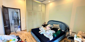 Nhà đẹp huynh van banh ngay đặng văn ngữ 80m2, 4 tầng, giá tốt