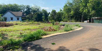 BÁN LÔ GÓC 2 MT , CÒN NỞ HẬU 6 mét nở hậu 12 mét giá 390 triệu , ĐẤT THỊ XÃ SẦM