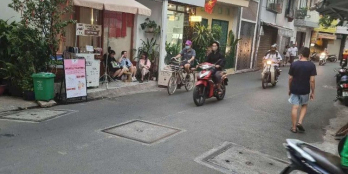 NHÀ CHỦ XÂY RẤT TÂM HUYẾT  
- 5 TẦNG CĂN GÓC 2 MẶT TIỀN KINH DOANH