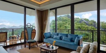 Bán khách sạn mini 20 phòng trung tâm Cát Bà, sát biển, cạnh bến du thuyền