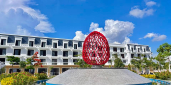 Giá cực shock chỉ 960 triệu (15%)-Có nhà phố biển Nha Trang 2, sổ hồng lâu dài