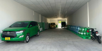 NHÀ XƯỞNG NẰM TRÊN TRỤC ĐƯỜNG LÊ THỊ RIÊNG QUẬN 12 DT: 350M GIÁ 30 TRIÊU/THÁNG