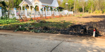 BÁN NHANH 2020M2 ĐẤT Ở THỊ XÃ BÌNH LONG TỪ CHỢ ĐI VÀO 500M LÀ TỚI. GIÁ 150 TR