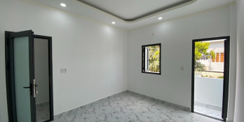 Bán Nhà rộng rãi thoáng mát đường ô tô