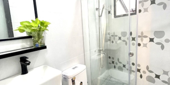 Quạn 8-nhà mới 2 tầng 3PN- DT ngang 6m giá chỉ 3.XX Tỷ.