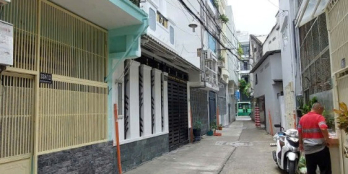  HẺM XE HƠI 6M – TRUNG TÂM QUẬN 3 – NHÀ CŨ TIỆN XÂY MỚI – GIÁ CHỈ 5.X TỶ 