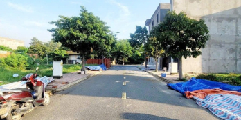 Bán Ngộp Lô đất Bình Chánh Ngay QL1A, Chợ Bình Chánh - Chỉ 9xx Tr