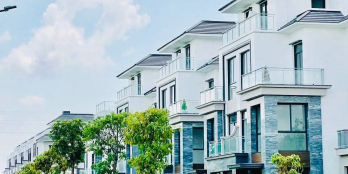 Nhà phố bán compound tại Quận 2. Trả trước 5 tỷ. LH 0978.469.907