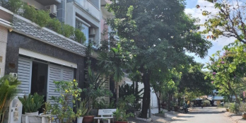 Mặt tiền 90m2 - giá 14.2 tỷ - ngay chợ Phú Thuận - Cao Thị Chính, Q7