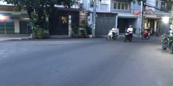 Bán tòa nhà 4 tầng 32p MT Trần Tấn, 220m2, 5.5x40, dòng tiền ổn định