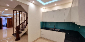 Gấp! BÁN nhà Yên Hòa DT:55m,giá 9,2 tỷ. DT : 40tr/th