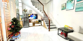 Bán nhà sát mặt phố Thọ Lão, 33m x 5 tầng, 8.3 tỷ