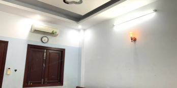 Mặt tiền Đặng Minh Trứ, khu Bàu Cát, 5 tầng, 83m2, KD tốt, chỉ 9.5 tỷ TL