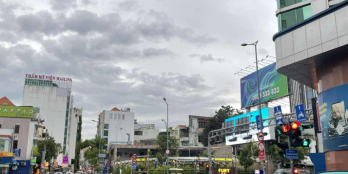 NHÀ 1 TRỆT 1 LẦU VÀ SÂN THƯỢNG – GẦN 80M² - HẺM  BA GÁC – CHỈ 70M RA CAO THẮNG