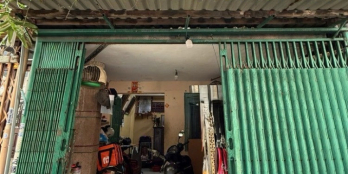 Quận 6, Lê Quang Sung, phường 6, 49m2, 2 tầng cũ tiện xây mới, ngang 3.7m, hơn 5