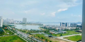 Chính chủ bán CĂN HỘ 1PN 45m2 View Biển Đông Nam chung cư ICON40 trung tâm du lị