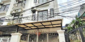 Bán nhà Hoàng Cầu 61m², 5T, MT 4.2m, ôtô đỗ, gần hồ – 24.6 tỷ