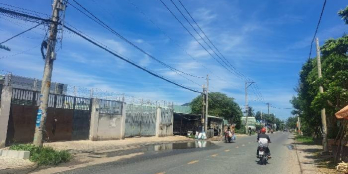 MẶT TIỀN BÙI CÔNG TRỪNG 2.840M2(44X65), ĐANG CHO THUÊ 200 TRIỆU. GIÁ CHỈ 13 TRIỆ