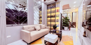 Bán nhà Nguyễn Phong Sắc – 63m2, 6T, MT 5.2m, phân lô, TM, 21 tỷ