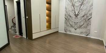 Bán nhà Trương Công Giai 56m2, 7T, MT 4.5m, TM, ngõ ôto, KD, 16.7 tỷ