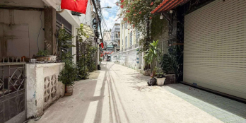 VỊ TRÍ VIP NGUYỄN VĂN TRỖI • NGUYỄN ĐÌNH CHÍNH P15 PHÚ NHUẬN • 3 TẦNG ĐÚC THẬT