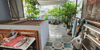 Nhà bán P.25, Bình Thạnh Xô Viết Nghệ Tỉnh ngang 4m dài 18m 4tầng BTCT HC đủ.