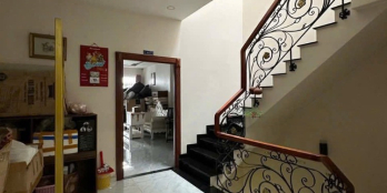 Nhà BTCT 4x13 HXH 1 trệt 2 lầu sân thượng 5PN chỉ 6,1 tỷ