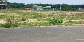 chính chủ bán gấp đất mặt tiền đường nhựa giá cực rẻ