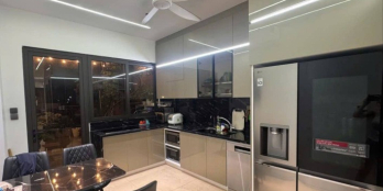 BÁN NHÀ CỰC ĐẸP 7 TẦNG THANG MÁY – PHÚ DIỄN – VIEW SÂN VƯỜN CHILL 