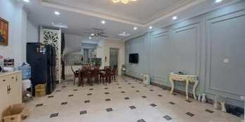 CHO THUÊ NHÀ NGUYÊN CĂN – NGÕ 139 NGUYỄN VĂN CỪ, PHƯỜNG LONG BIÊN